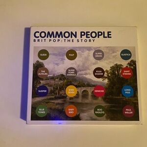 Common People: Brit Pop (3 CD Box Set).
Common People: Brit Pop Story
